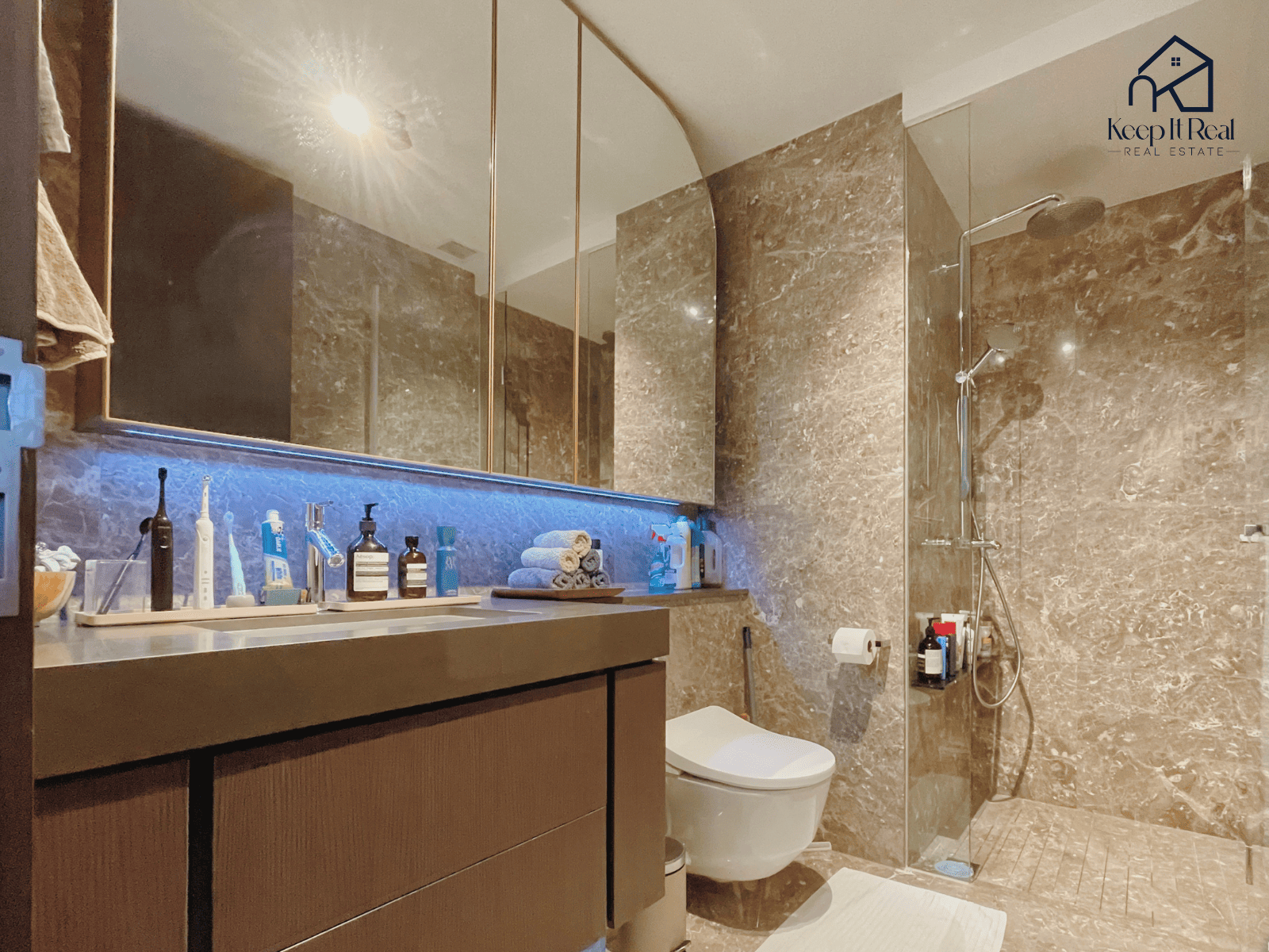 AVENUE SOUTH RESIDENCE