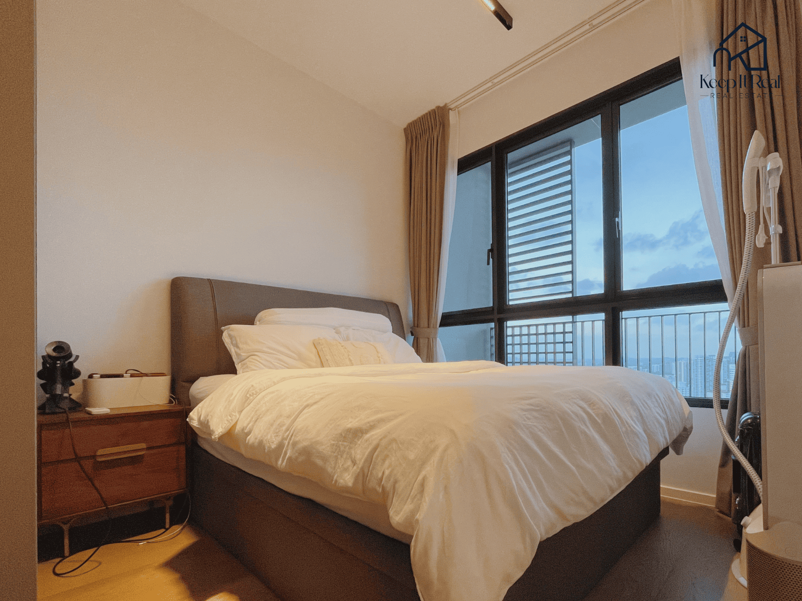 AVENUE SOUTH RESIDENCE